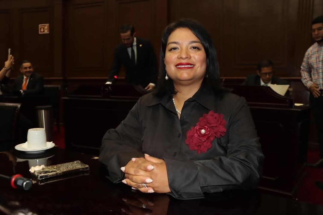 Presenta Erendira Isauro iniciativa para la revocación de mandato en Michoacán
