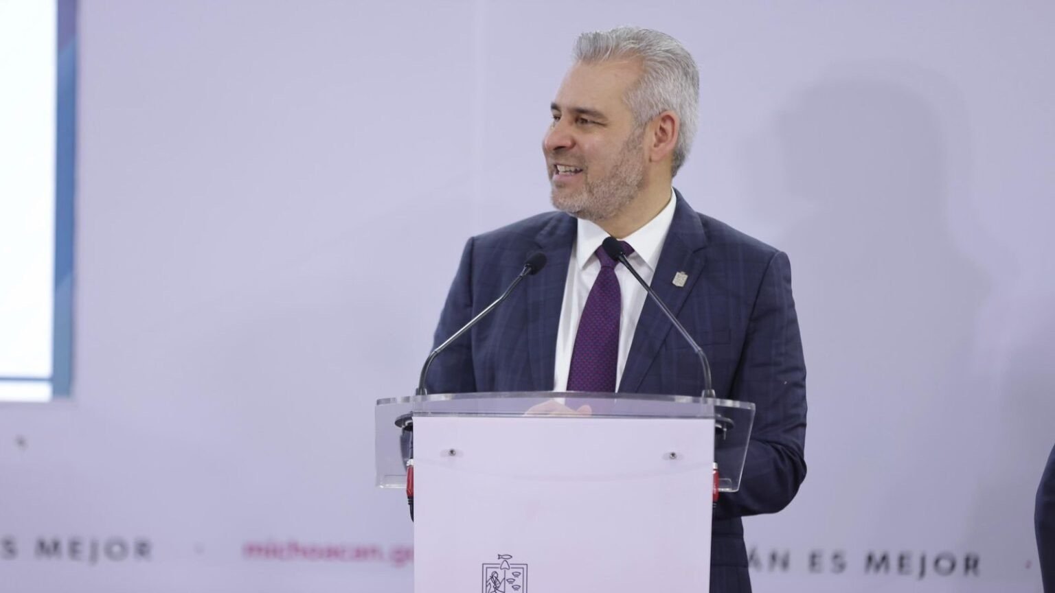 “Zarandeo” al Poder Judicial: Bedolla acusa jueces de empoderar a la delincuencia