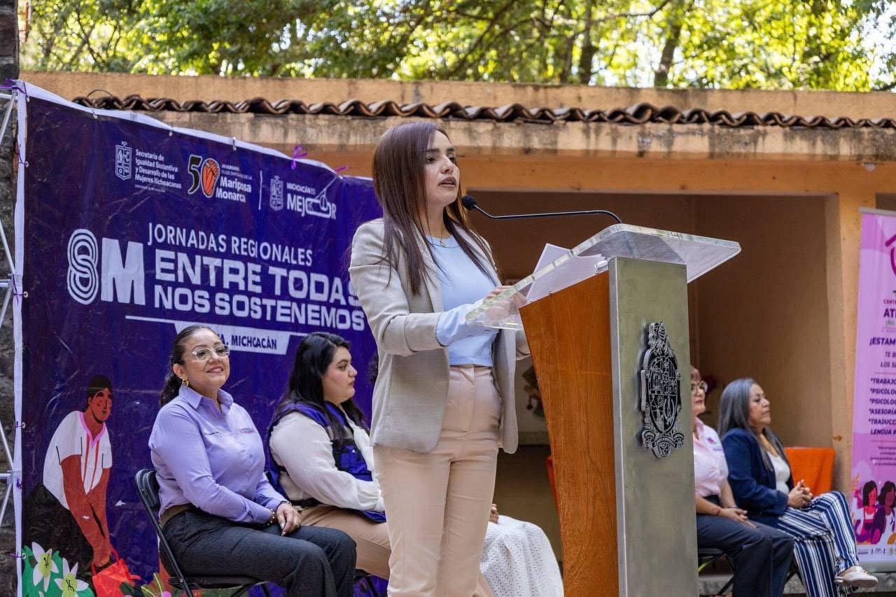Grecia Quiroz encabeza la inauguración de las Jornadas Regionales 8M en Uruapan