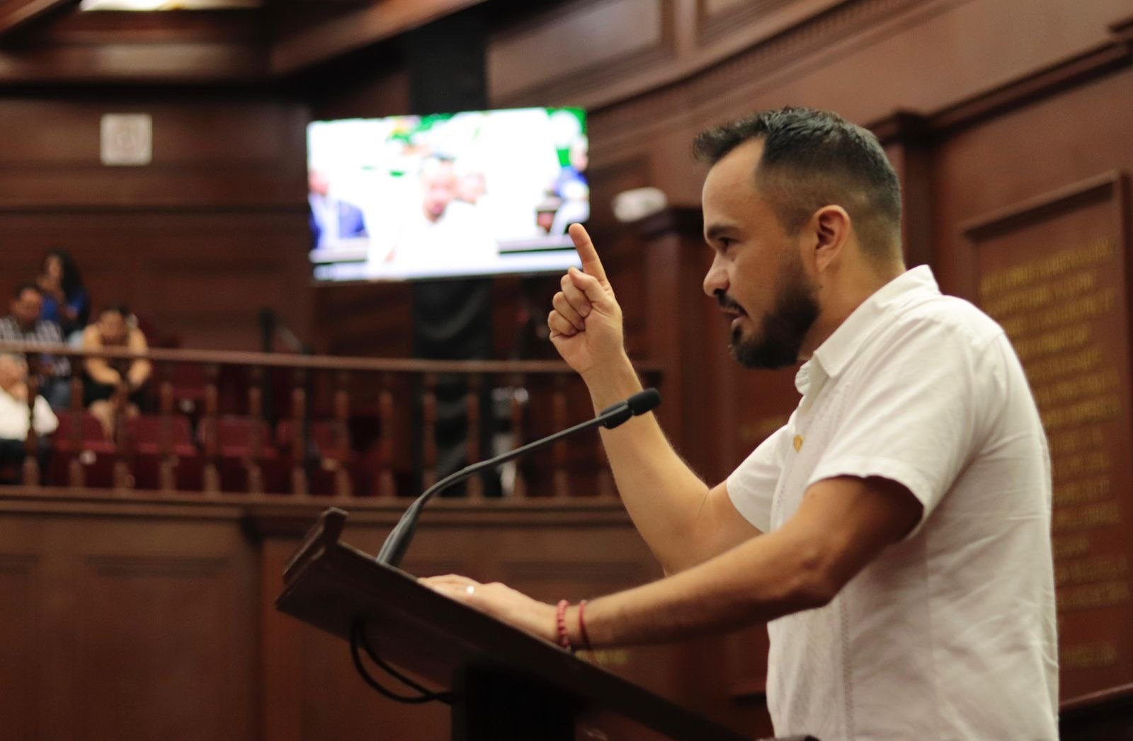 Hugo Rangel propone dotar atribuciones a Ayuntamientos contra crisis alimentaria en la niñez