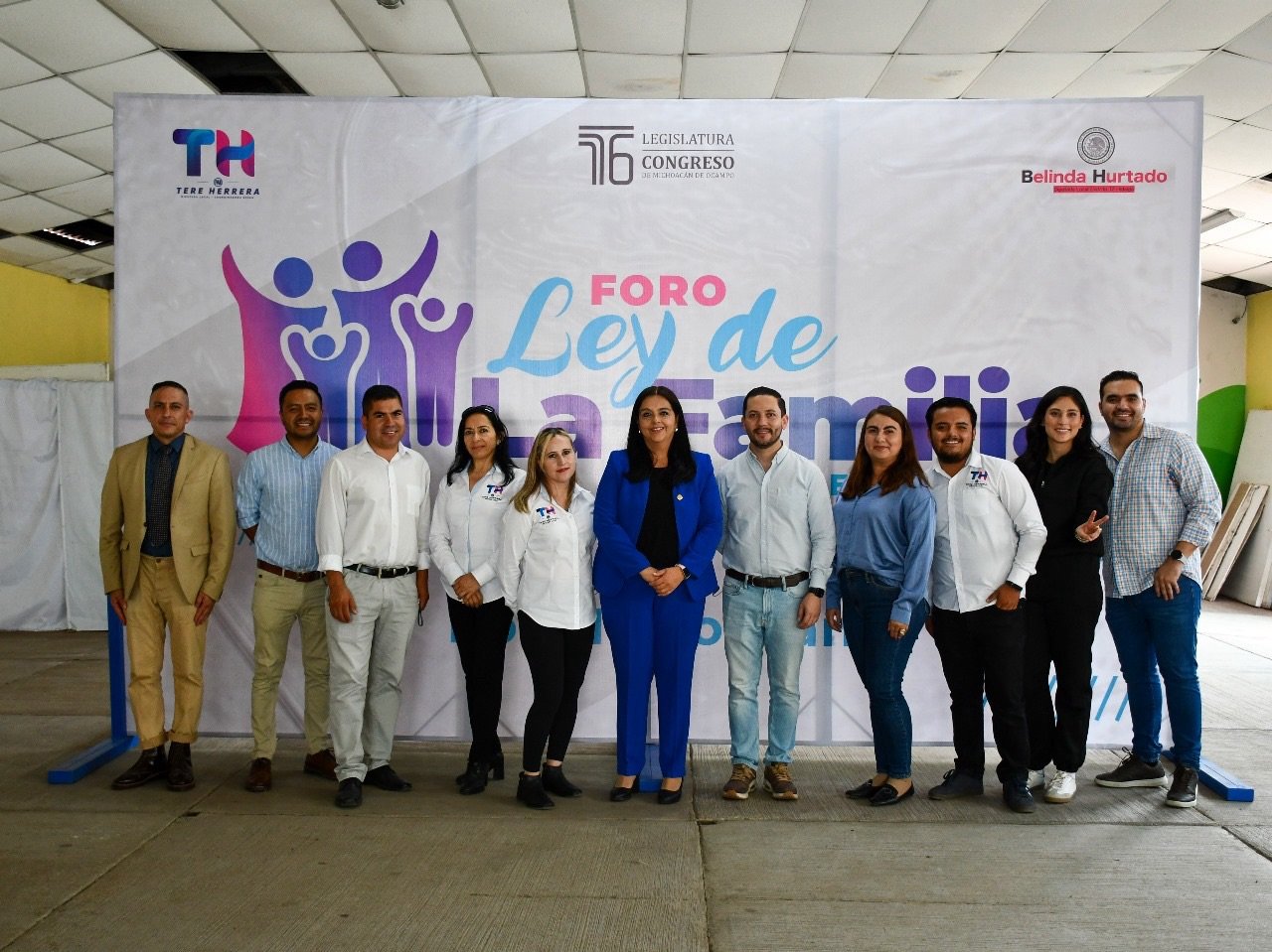 Realiza diputada Tere Herrera primer foro para construir la Ley de la Familia