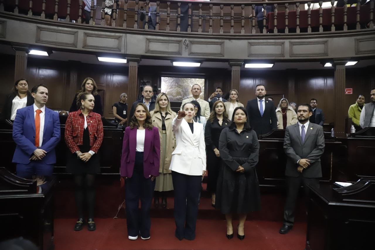 Designa Congreso del Estado a Alondra Yuliana Godínez Navarrete como contralora de la FGE