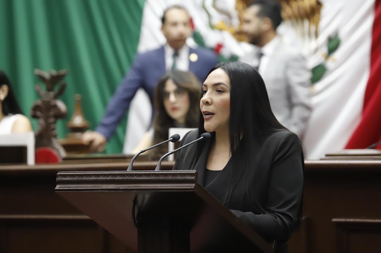 GPPRI da voto de confianza a nuevo Fiscal; necesario fortalecer la FGE para recuperar la paz en Michoacán: Adriana Campos Huirache