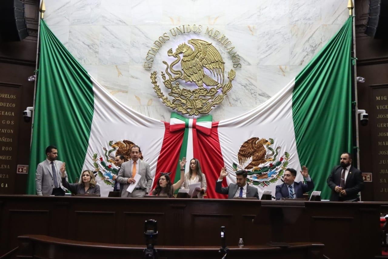 Congreso del Estado a favor de la erradicación de brecha salarial en función de género