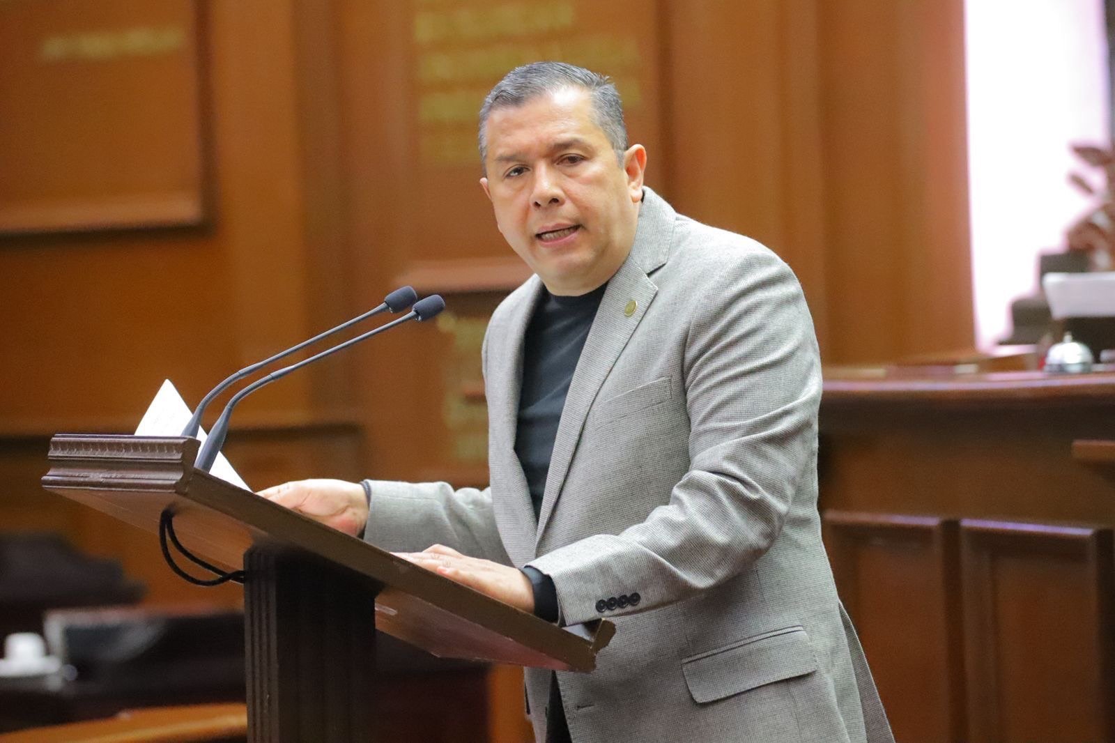 Juan Carlos Barragán propone que Centros de Convivencia Familiar se trasladen a parques o unidades deportivas