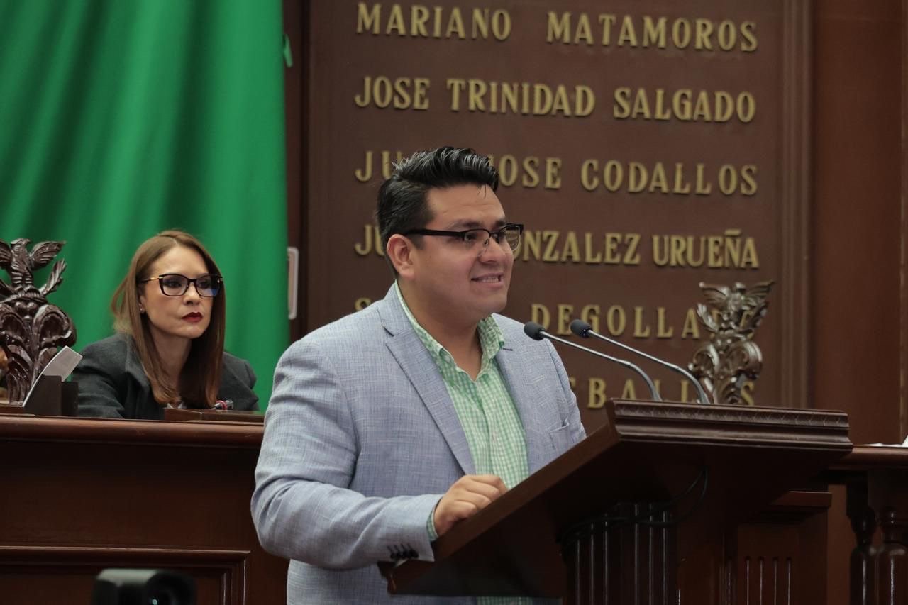 Propone Toño Carreño sea obligatorio tener lactarios en centros de trabajo