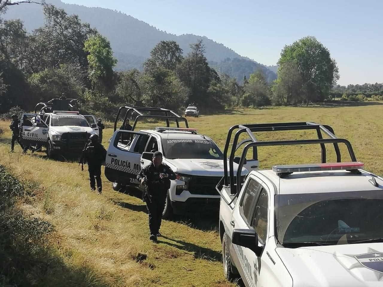 Se enfrentan delincuentes y Policía de Tingüindín; hay un oficial lesionado