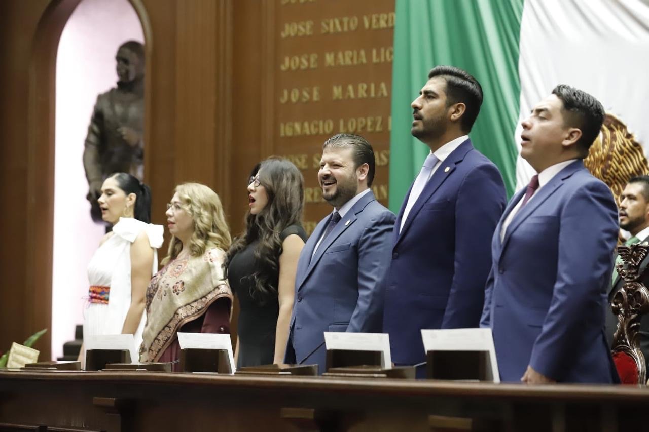 Presidencia del Congreso presenta informe del Primer Año Legislativo