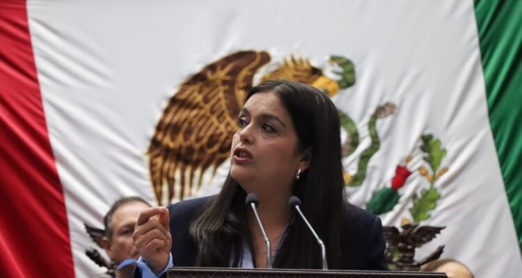 Impulsan legisladores del PAN iniciativa para entornos familiares protectores