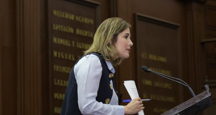 Brissa Arroyo Propone ordenamiento ecológico de las cuencas hidrográficas en el estado