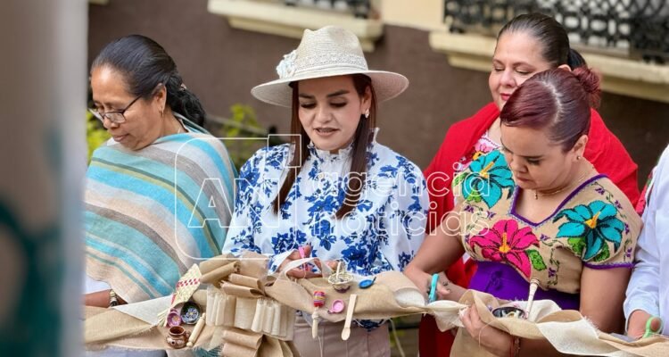 Grecia Quiroz entrega albergue a artesanas y artesanos en Uruapan
