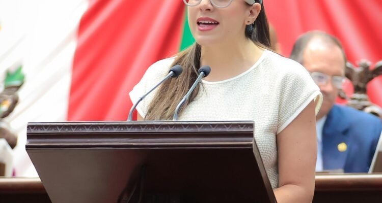 Giulianna Bugarini propone reforma para instaurar Audiencias Ciudadanas en ayuntamientos