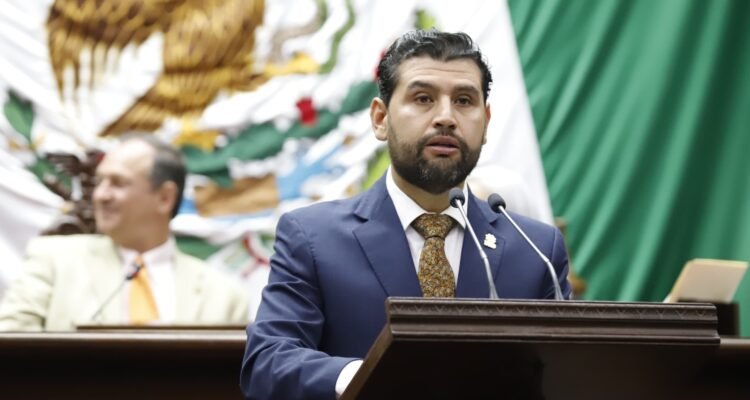 Exhorta Octavio Ocampo a Comisiones de Educación, Seguridad Pública y Protección Civil a aprobar protocolo escolar ante violencia en Michoacán