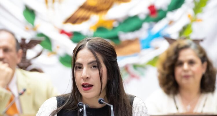 Giulianna Bugarini propone reforma que frene decisiones ambientales irresponsables