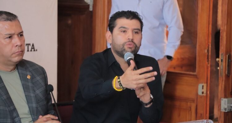 Octavio Ocampo plantea revisar figuras plurinominales y elección judicial en la reforma electoral