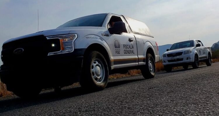 Asesinan a adolescente en la carretera Buenavista-La Ruana; le dejan narcomensaje
